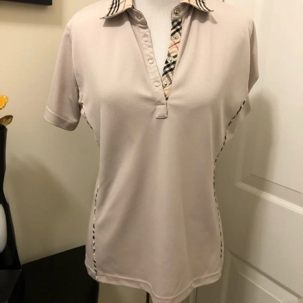 Very cute tops, quality fabric wrinkles free